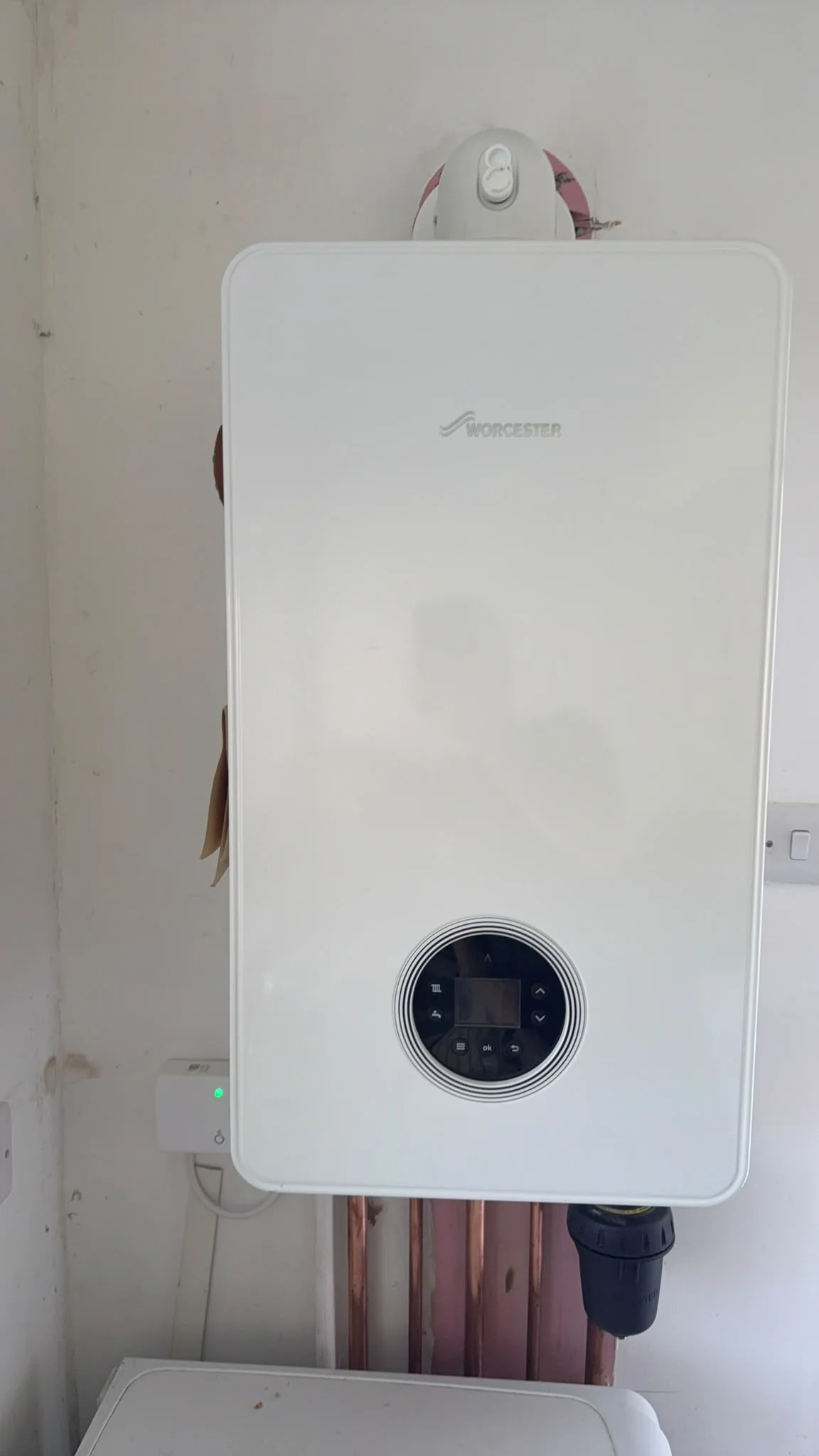 Worcester Bosch gas boiler installation with magnetic filter